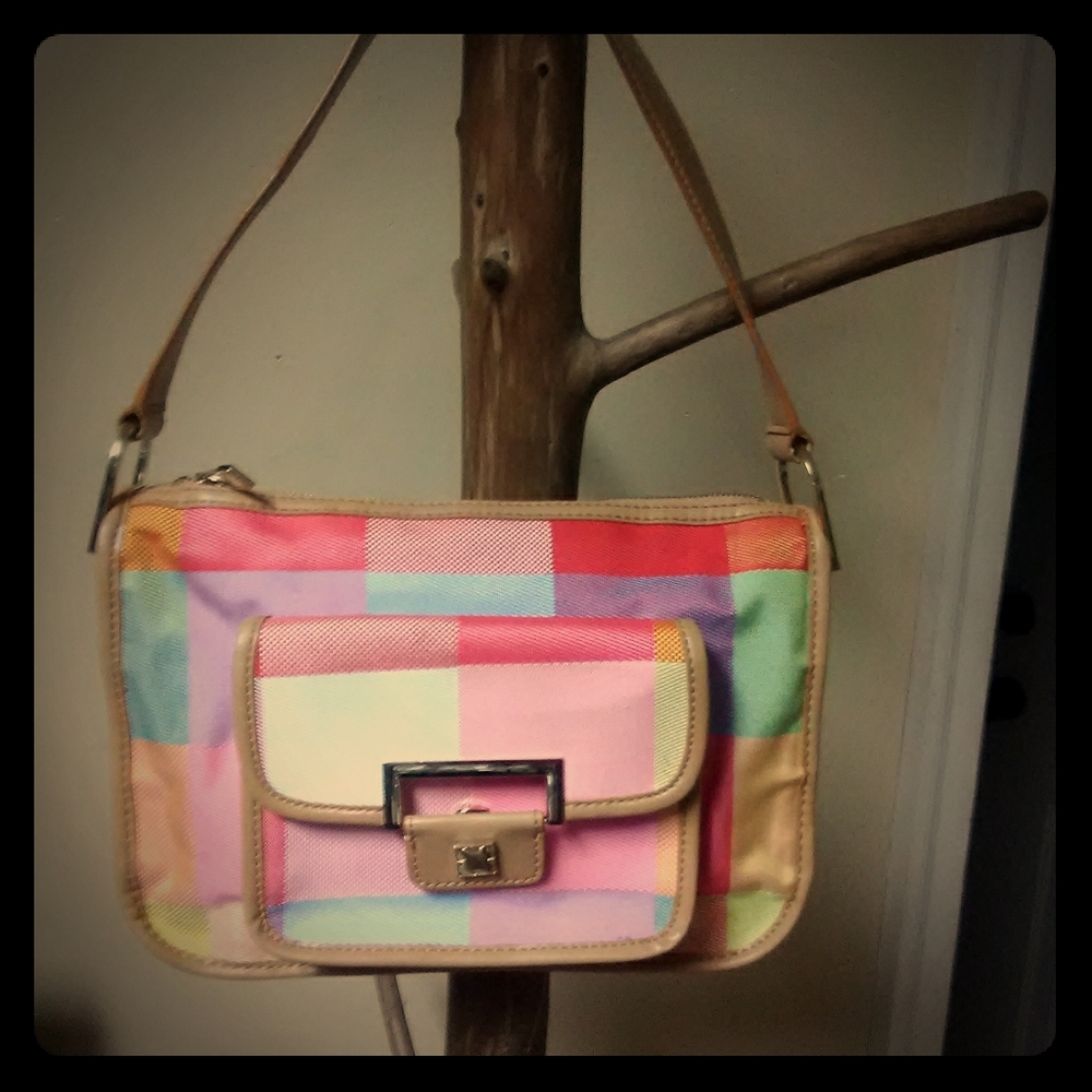 Liz Claiborne New York Multi colored 👛